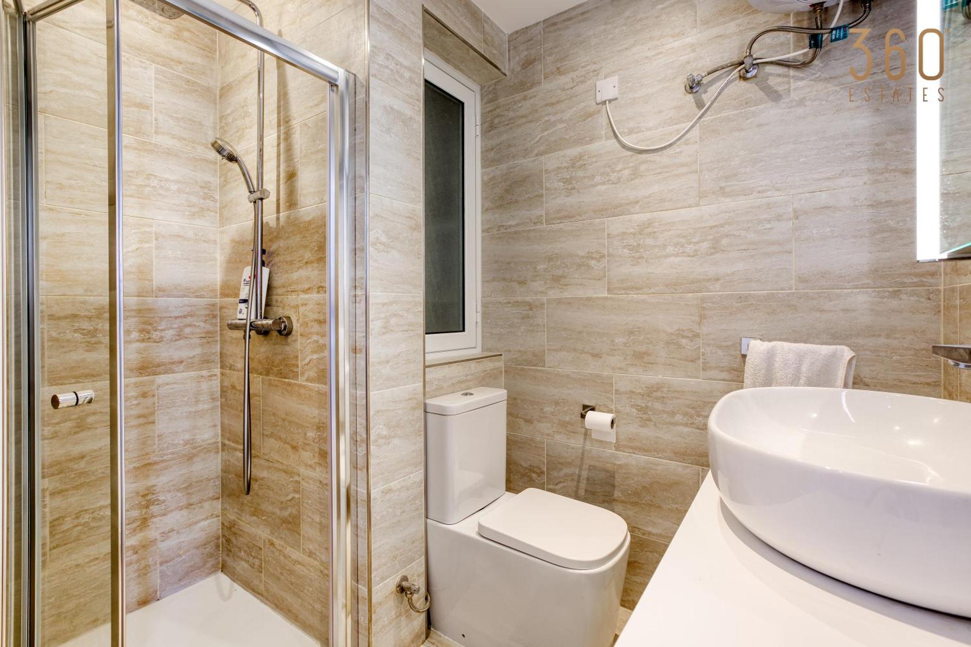 Designer 2Br Home With Stunning Views In St Pauls By 360 Estates 圣保罗湾城 外观 照片